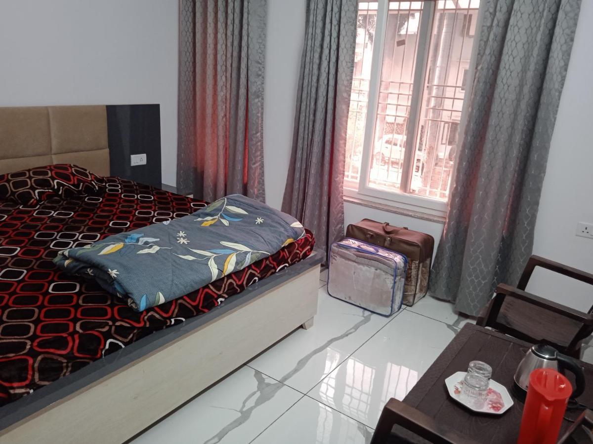 Ashish Guest house *